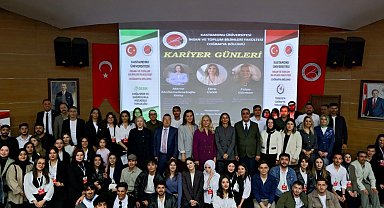 Kastamonu Üniversitesi'nde iş dünyası ve öğrenciler buluştu