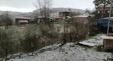 Kastamonu'da ceviz büyüklüğünde dolu yağdı