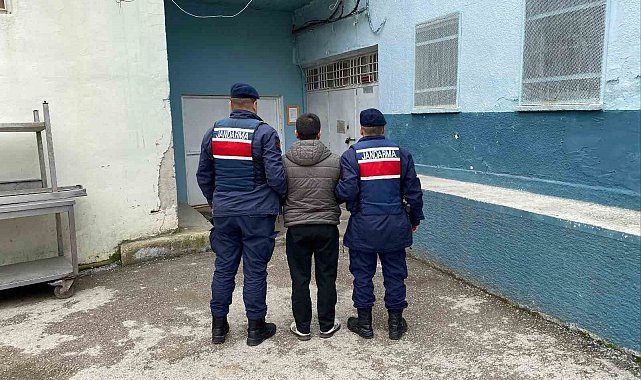 Kastamonu'da dolandırıcılık suçundan aranan şahıs yakalandı