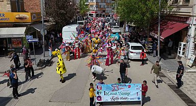 Kastamonu'da "Uluslararası Çocuk Şenliği" renkli görüntülere sahne oldu