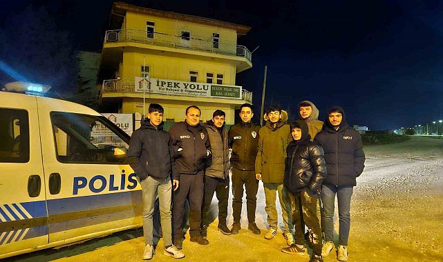 Kavga ihbarına giden çarşı ve mahalle bekçilerine pastalı kutlama