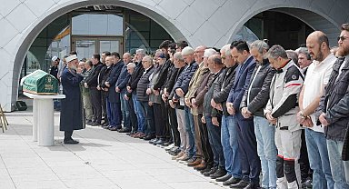 Kaza kurbanı 88 yaşındaki milli bisikletçi son yolculuğuna uğurlandı