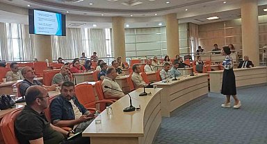 Kepez Belediyesi'nden personele kariyer ve kişisel gelişim eğitimi