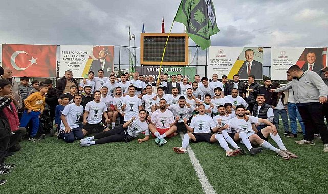 Kilis Belediyespor 16 yıl sonra şampiyon oldu ve TFF 3. Lig'e yükseldi