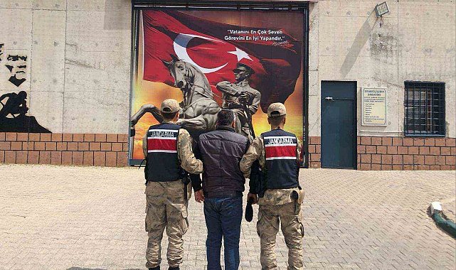 Kilis'te dolandırıcılık ve hırsızlık suçundan aranan şahıs yakalandı