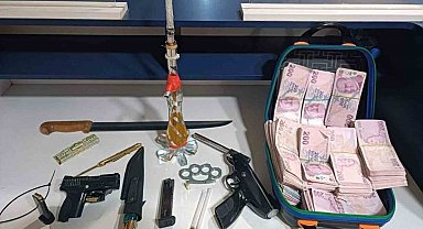 Kırıkkale'de kişiyi hürriyetinden yoksun bırakan 4 zanlı tutuklandı