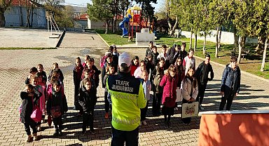 Kırklareli'nde öğrencilere trafik eğitimi