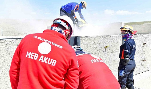Kırşehir'de MEB AKUB ekibinden gerçeğini aratmayan tatbikat