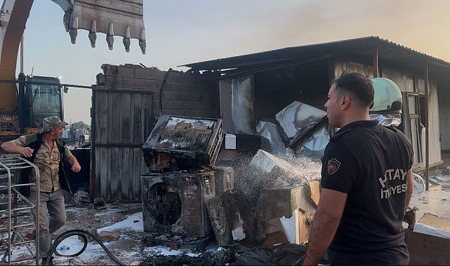 Konteyner yatakhane alevlere teslim oldu