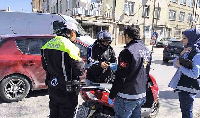Konya polisi asayiş denetimlerini sürdürüyor
