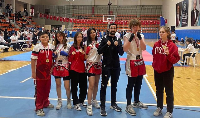 Körfez Gençlerbirliği Kandıra'dan madalyalarla döndü