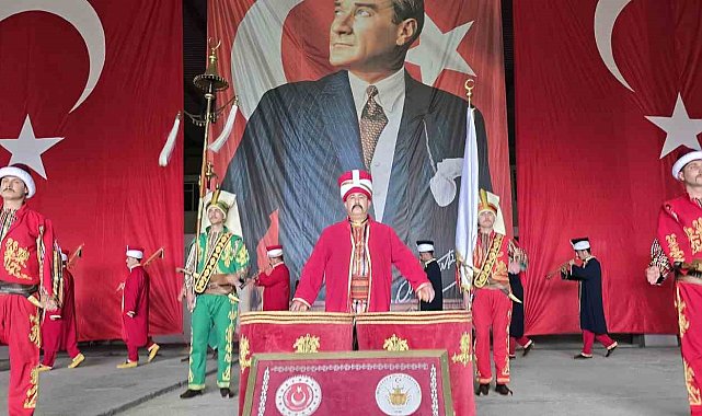 Kosova'da 23 Nisan Mehter konseriyle kutlandı