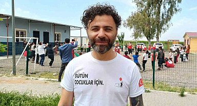 Köy okulunda 30 sene sonra 23 Nisan coşkusu