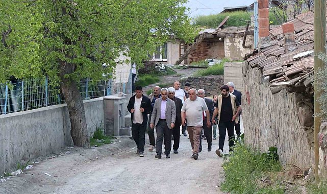 Köylüler dertlerini tek tek Başkana anlattı