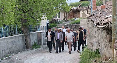 Köylüler dertlerini tek tek Başkana anlattı