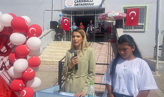 Kula'nın Çarıkballı Mahallesi'nde 23 Nisan coşkusu