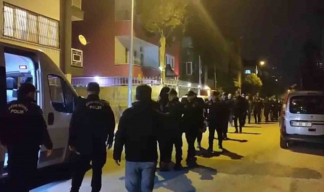 Kumar oynarken yakalanan şahsın aklına ilk gelen polise kimlik sormak oldu