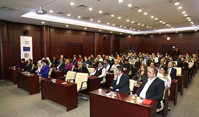 Kurumsal Sürdürülebilirlik Raporlaması GTO'da konuşuldu