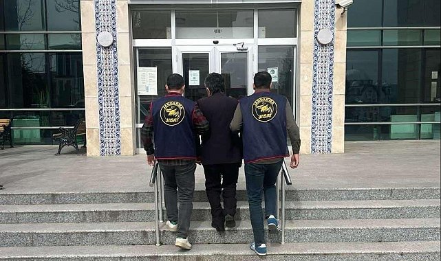 Kütahya'da aranan şahıslar JASAT'tan kaçamadı