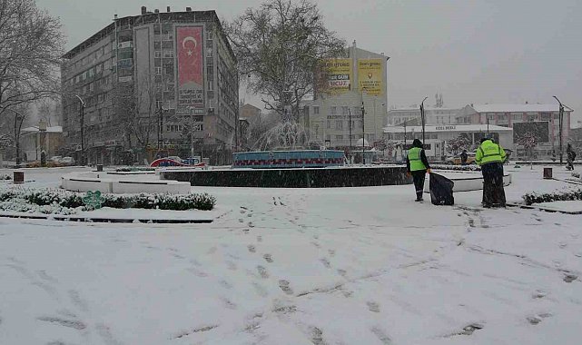 Kütahya'da kar sürprizi