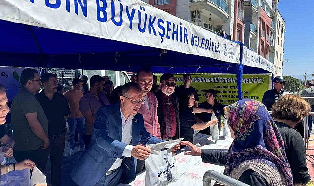 Kuyucak'ta 20 bin ata tohumu fidesi dağıtıldı