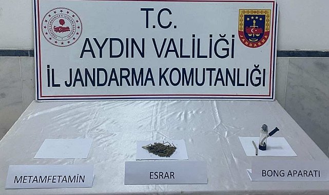 Kuyucak'ta şüpheli araçta uyuşturucu ele geçirildi