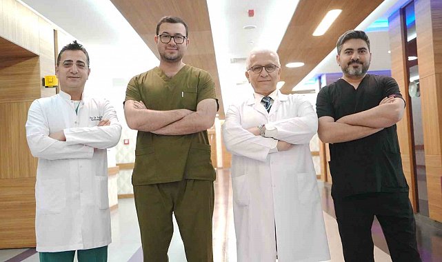 Libyalı hasta, Ege'de ilk kez yapılan 'peroral kolanjiyoskopi' ile sağlığına kavuştu