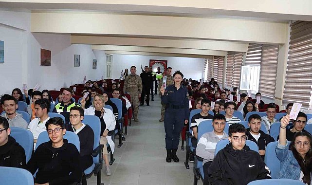 Lise öğrencilerine JSGA ve KADES tanıtıldı