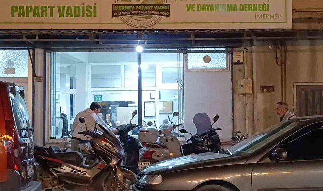 Lokalde bıçaklı kavga: 1 ağır yaralı