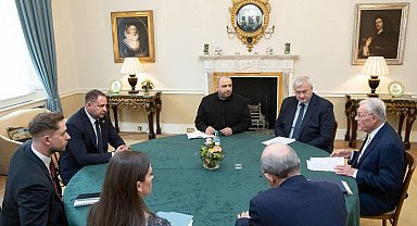 Londra'daki "Ukrayna" konulu toplantı düşük seviyeli olarak gerçekleştirildi