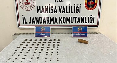 Manisa'da 76 sikke ele geçirildi