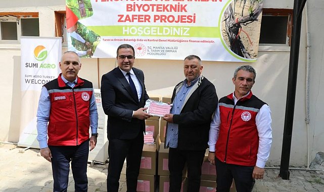 Manisalı çiftçilere salkım güvesine karşı biyolojik destek