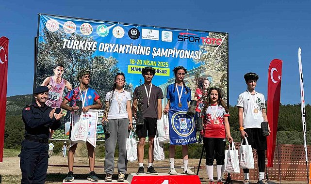 Manisalı sporcular Türkiye Oryantiring Şampiyonası'na damga vurdu