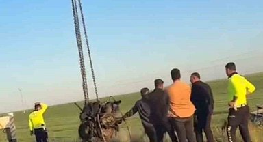 Mardin'de tır devrildi: 1 yaralı