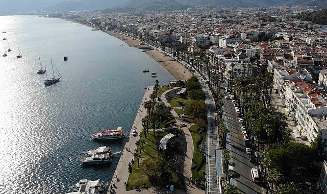 Marmaris yıllar sonra Avusturyalı emeklilere yeniden kavuştu