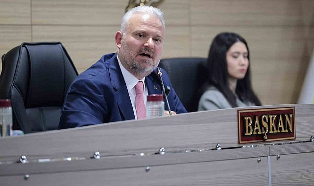 Menemen Belediye Başkanı Pehlivan: "Belediye ailemle tarih yazdık"