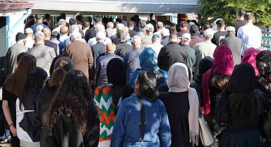 Meriç Nehri'nde boğulan çocuk toprağa verildi
