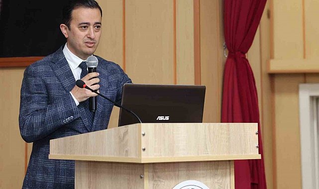 Mersin'de 'Erken Teşhis Hayat Kurtarır' temalı konferans