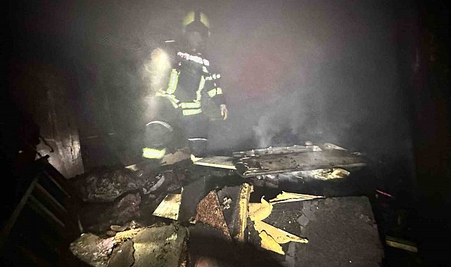 Mersin'de ev yangını