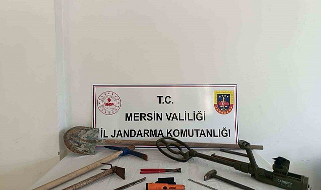 Mersin'de kaçak kazı yapan şüpheli suçüstü yakalandı