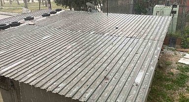 Mersin'de kuvvetli yağış hayatı olumsuz etkiledi