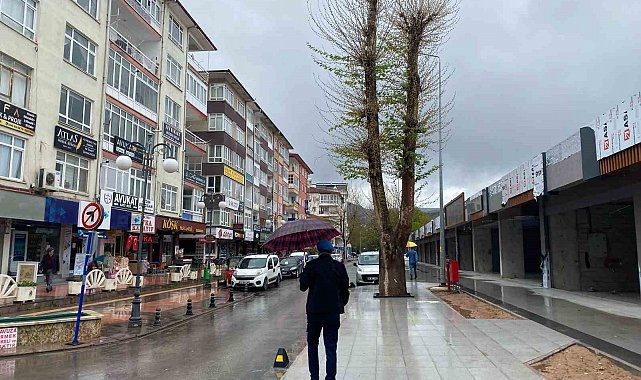 Meteorolojinin uyardığı Çankırı'da sağanak yağış etkili oldu