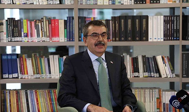 Milli Eğitim Bakanı Yusuf Tekin: "Müfredatımızı sık değiştirmeliyiz, yoksa çağı ıskalarız"