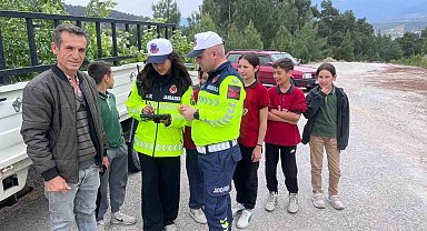 Minik jandarmalar Karacasu yollarında denetim yaptı