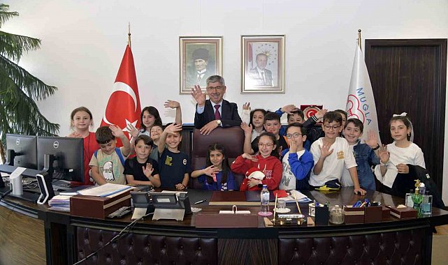 Minikler bir günlüğüne üniversiteli oldu