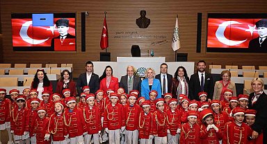 Miniklerin 23 Nisan coşkusu