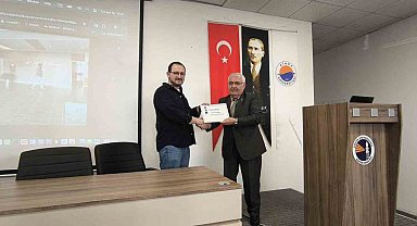 Mobil ekip liderinden gençlere kariyer tavsiyeleri