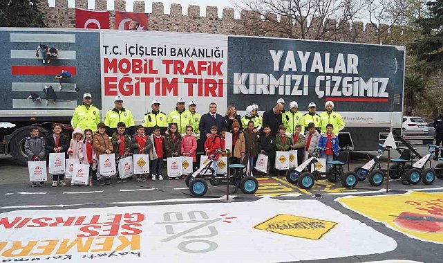 Mobil Trafik Eğitim Tırı Sinop'ta