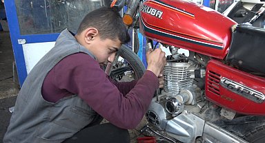 Motosiklet tutkusu meslekle buluştu