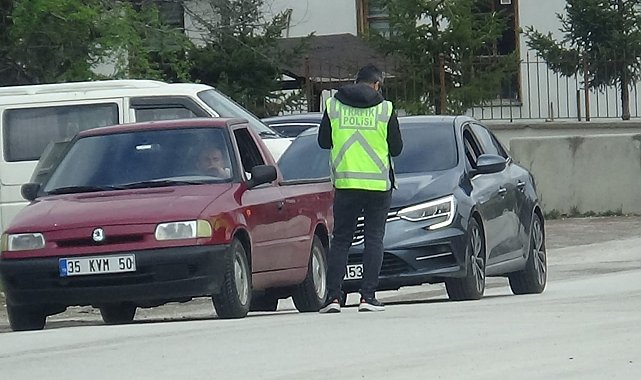 Mudurnu'da 3 sürücüye 39 bin lira ceza
